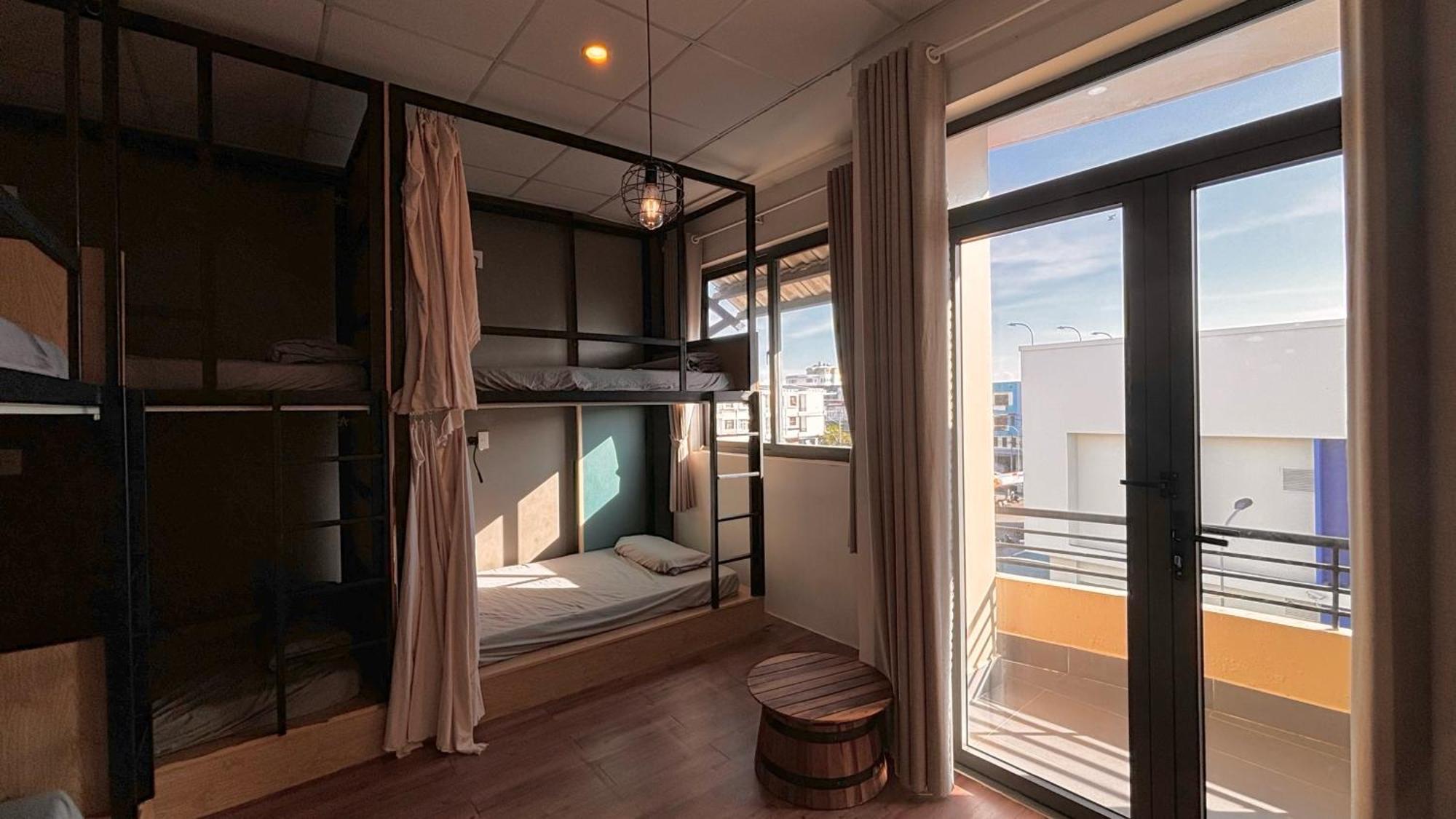 Stay Hostel - 300M From The Ferry Rạch Giá Kültér fotó
